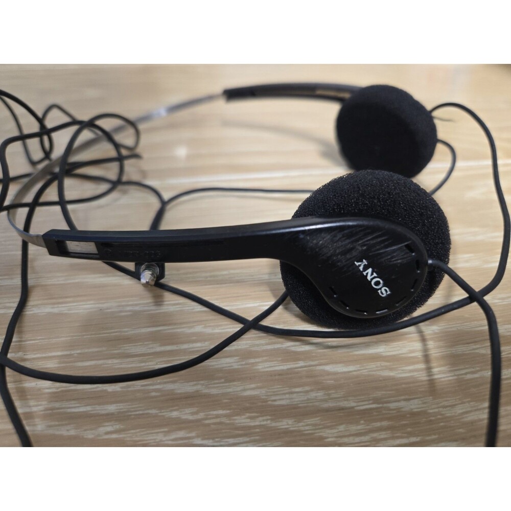 Vintage Sony Walkman Headphones Black Foam  MDR-006 Tested
